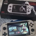 BOYHOM M17 Retro Handheld Console